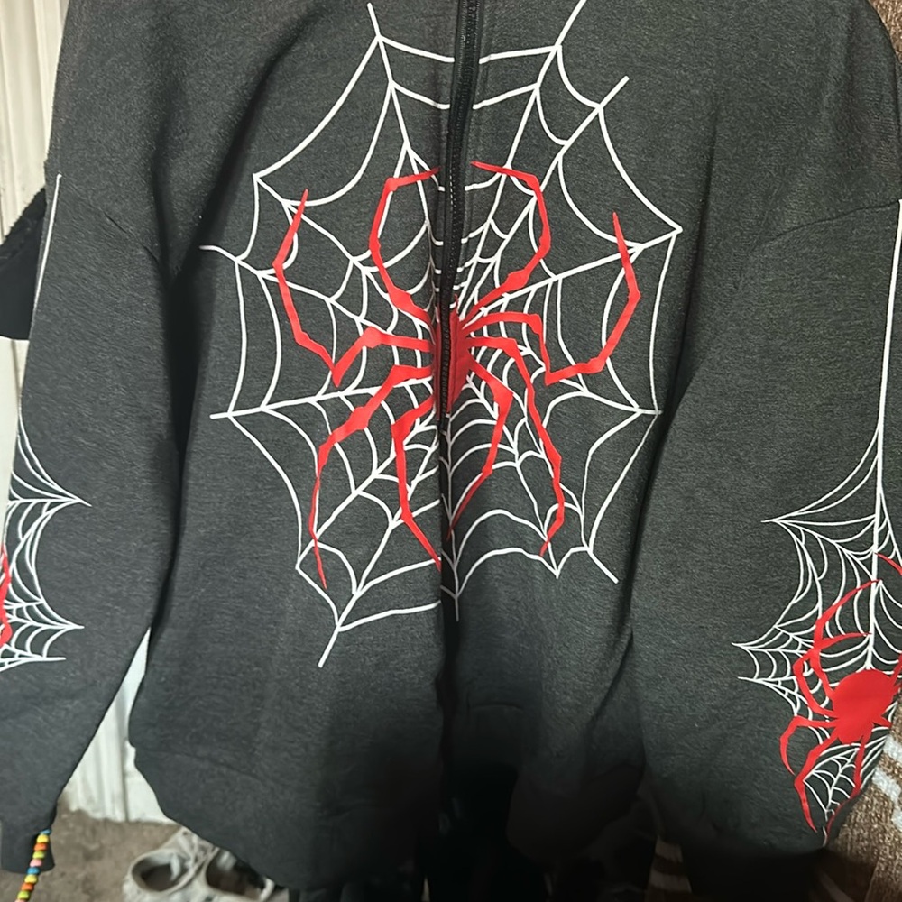 Spider grey zip up